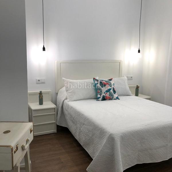 Foto f12eb4a9-8f63-4c4c-8e06-95861cedd5b7. Alquiler piso en calle doctor gómez ulla 31 piso cerca del mar en Chipiona