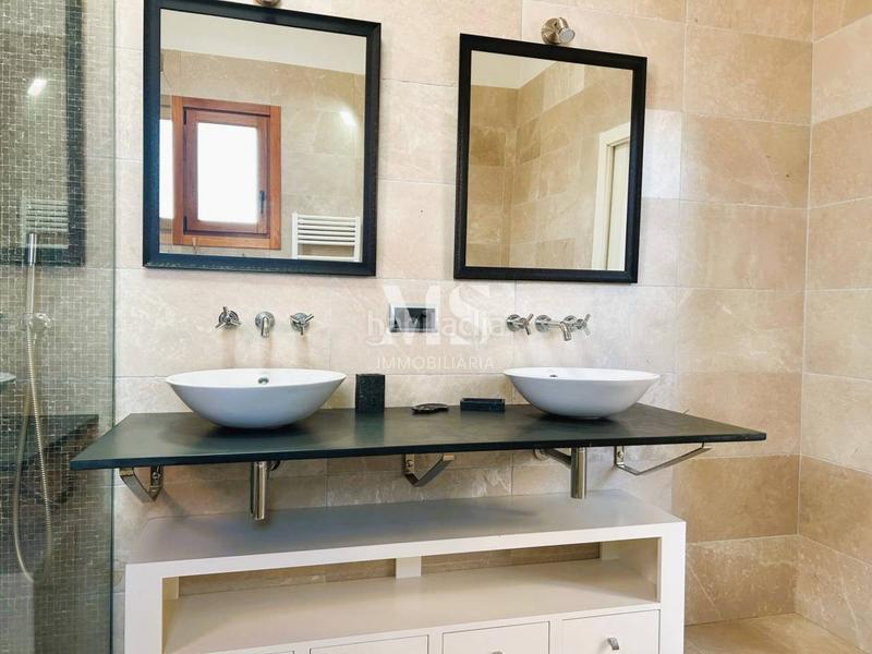 Foto 5bea84b9-240d-4357-ac9d-08a0735e3ecc. Chalet  en venta en Sora
