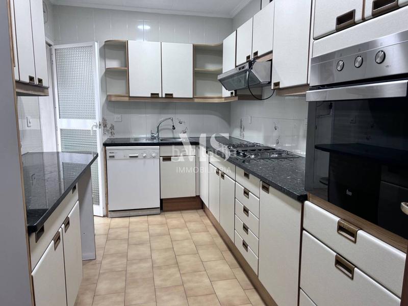 Foto 6d82a05d-a4fd-43fe-8b81-486dd77483bf. Appartamento con riscaldamento in La Sagrera Barcelona