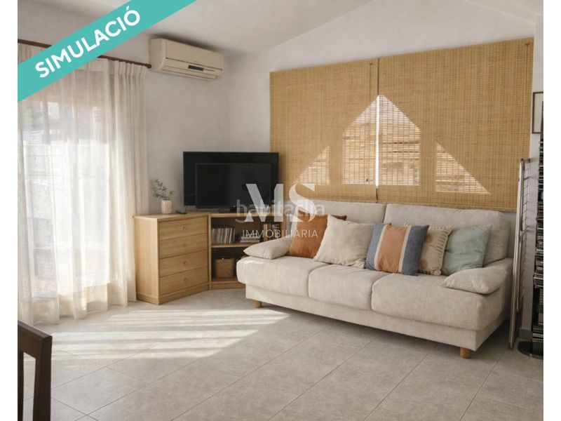 Foto 353c5847-a273-4fb7-9f2a-e1d4a7d7bdd6. Casa adossada amb calefacció aparcament a Caputxins-Ambulatori Vic