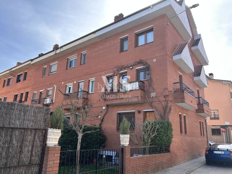 Foto a18b5e92-7eb3-4b72-a294-6800ce772314. Semi detached house with heating parking in Caputxins-Ambulatori Vic