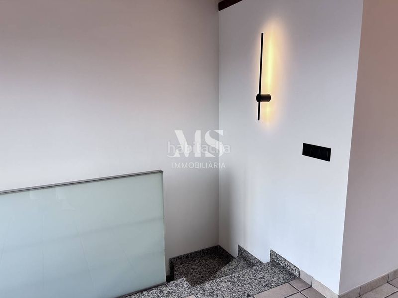 Foto 3a35c217-a993-4333-98f6-d0a980efbeb1. Casa adossada amb calefacció aparcament a Nord Vic