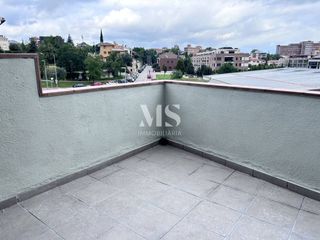 Casa adossada  Calle jaume i ´el conqueridor´. Casa en venta en el centro de vic  ubicación privilegiada!!!