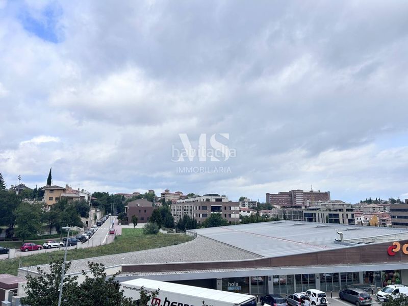 Foto e49a4c4b-fbc4-440b-96de-67a3063d1647. Casa adossada amb calefacció aparcament a Nord Vic