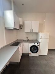 Etagenwohnung in Calle del Amparo 67