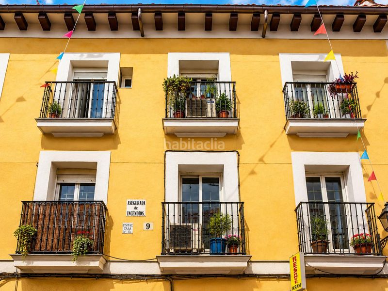 Foto b23a5dcd-adc6-4c7e-ad96-0959290f65d7. Pis a calle de rodas 9 a Embajadores-Lavapiés Madrid
