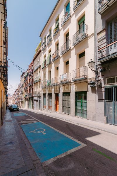 Foto 4da065b0-6c0d-44cd-b940-1a407c596706. Pis a calle del salitre 34 a Embajadores-Lavapiés Madrid