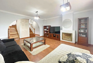 Chalet à Calle de la música 60. Venta chalet unifamiliar en la laguna, la vega