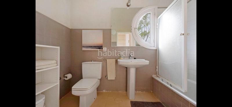 Foto 85f175fc-8308-43ba-a656-dd6342b8c203. Casa aparellada amb aparcament piscina a Cuesta de la Villa Santa Úrsula