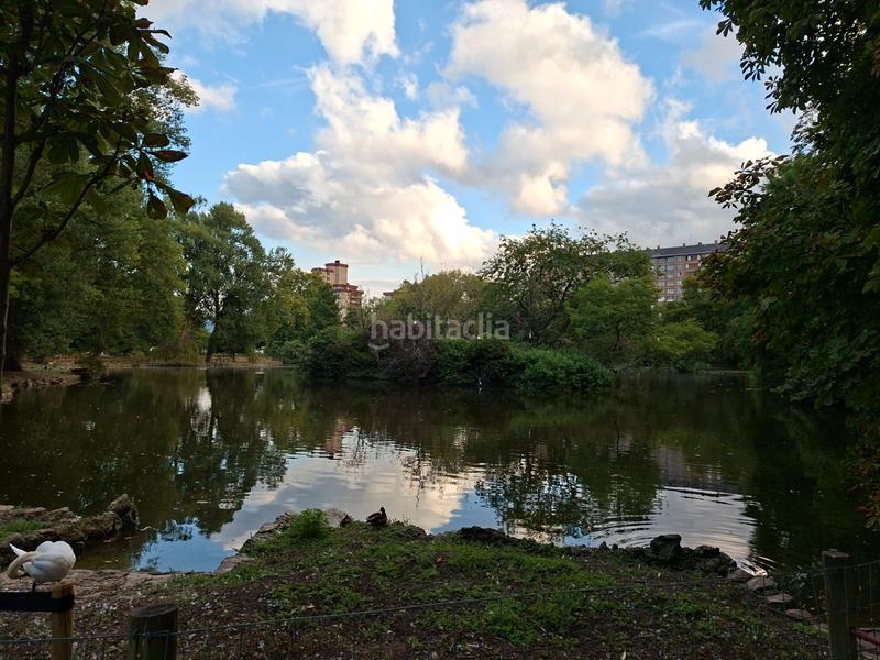 Foto 9837b393-5346-478f-bc95-d30d9451cf8e. Piso  zona parque isabela católica, el molinón, las mestas, playa y altura altura en Gijón
