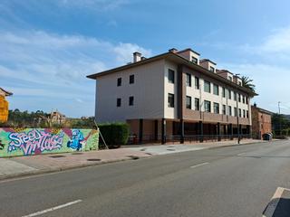 Appartement à Calle santa apolonia 103. Piso bajo con gran terraza y garaje en avilés