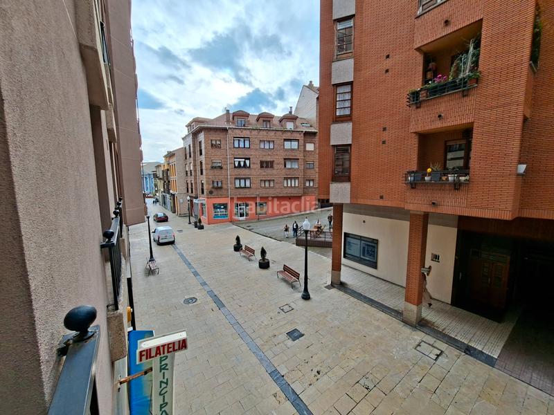 Foto 77b434cf-1d49-4069-a880-bff3505c8196. Etagenwohnung mit heizung parking in Centro Avilés