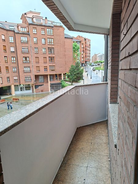 Foto eeb5f429-76d8-4ca8-81e5-f19868111981. Pis amb calefacció aparcament a Centro Avilés