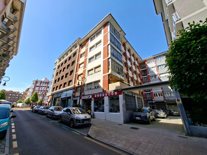 Foto 01b52b41-abf2-42fc-ae50-b0ce58c7f3f1. Pis a calle palacio valdés 32 a Centro Avilés