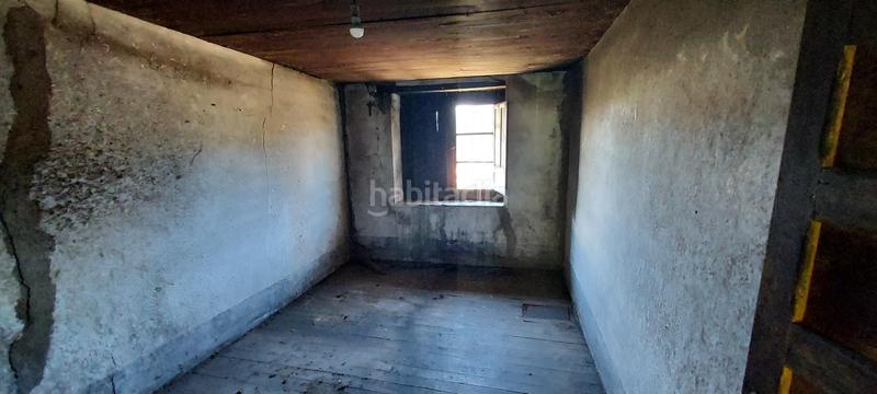 Foto d3e41730-3063-43b5-adc4-dba780b9b8df. Casa adossada a lugar de las tablas 16 a Pravia