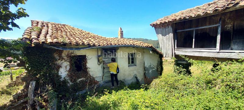 Foto f0836186-a3d5-4111-9763-0537c57e87ab. Casa adossada a lugar de las tablas 16 a Pravia
