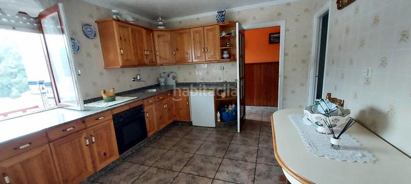 Foto 2bf17a83-4c1b-4ef6-a758-ad67e07e8dcc. Reihenhaus mit heizung in Cudillero