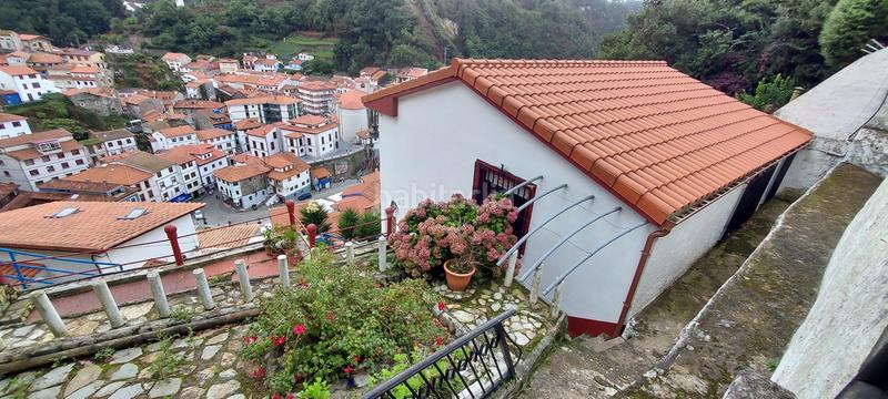 Foto c0e2c6cd-58ee-4deb-8e52-8cb6e7766dd2. Reihenhaus mit heizung in Cudillero