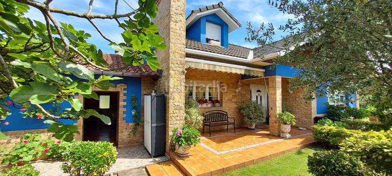 Foto 8e76947f-3c8a-4280-90d4-36b934fbe288. Chalet in ct-1 225 in Santa María del Mar - El Puerto Castrillón