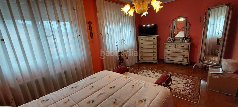 Foto 0050fb3a-a496-4540-8466-82f17d4b7e1d. Casa adossada amb calefacció aparcament a El Carbayedo - El Quirinal Avilés