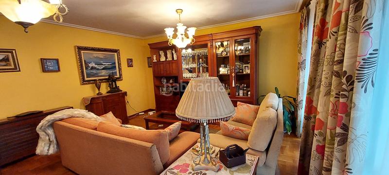 Foto a1a15bee-0ef1-48c9-8698-1b731beadfd1. Casa adossada amb calefacció aparcament a El Carbayedo - El Quirinal Avilés