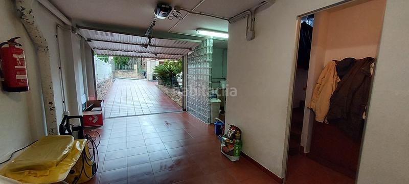 Foto b21c85ce-c5de-483f-9b7c-01e3dc766d3d. Casa adossada amb calefacció aparcament a El Carbayedo - El Quirinal Avilés