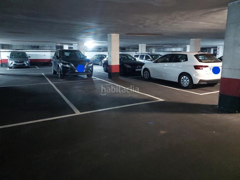 Foto ab1c9f1e-965e-40c6-8024-df643f29df4e. Posto auto in avenida fernández balsera 22 in Centro Avilés