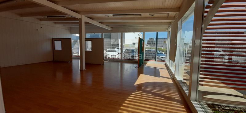 Foto b1cc86a8-55fc-441a-8962-df38db13c211. Location bâtiment à usage industriel dans calle alcalde josé puertes 30 dans Alfafar