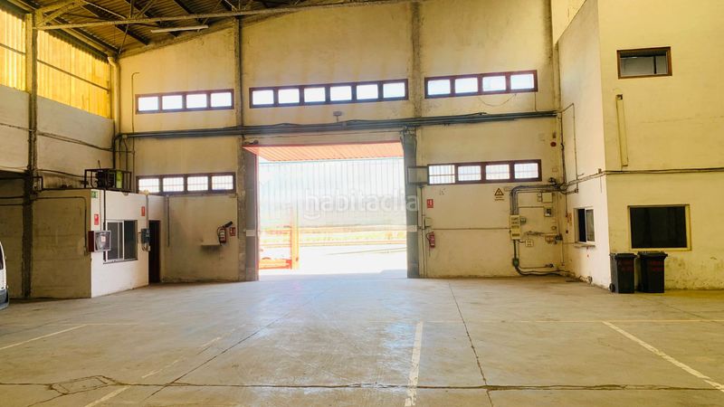 Foto 33fc8a27-e10c-4171-bdfa-4e7efbbd1d3c. Alquiler nave industrial en carrer ciutat de sevilla 36a alq. nave nave plg fte del jarro.mfj136 en Paterna