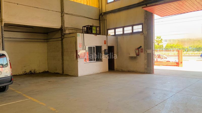Foto 7a1ce6bc-70ea-4cb4-8045-562626d00e53. Alquiler nave industrial en carrer ciutat de sevilla 36a alq. nave nave plg fte del jarro.mfj136 en Paterna
