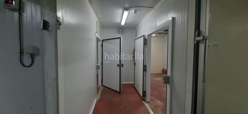 Foto a26cfa4d-5f55-4d76-8c40-ba1a4de34db6. Capannone industriale in carrer 42 16 in Catarroja
