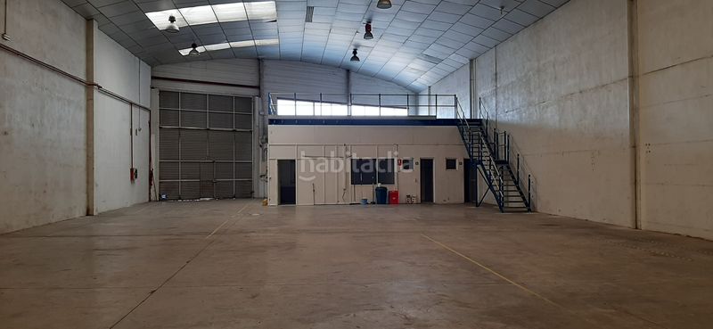 Foto 0152c84b-ee50-4084-a609-dbef6dbe7523. Location bâtiment à usage industriel dans carrer del poligon 36 dans Aldaia