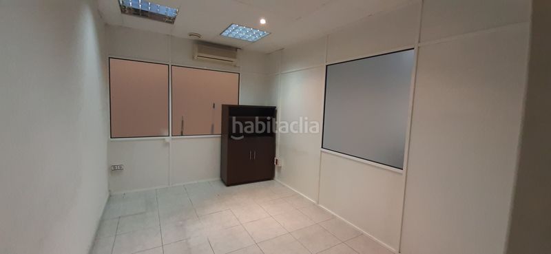Foto 54977b26-f0b1-4e9b-b8ba-965a0170a130. Location bâtiment à usage industriel dans carrer del poligon 36 dans Aldaia