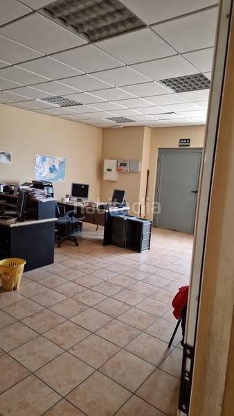 Foto 28373376-e7c6-4b6e-88d1-5fcf1fea74a9. Capannone industriale in cami del bovalar 86 in Alaquàs