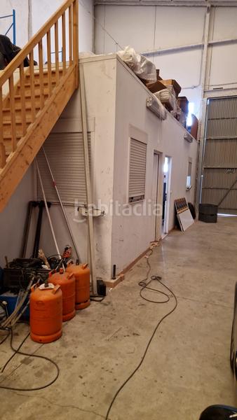 Foto c11c622e-57e7-4bcf-ba2e-ac541041bc8c. Capannone industriale in cami del bovalar 86 in Alaquàs