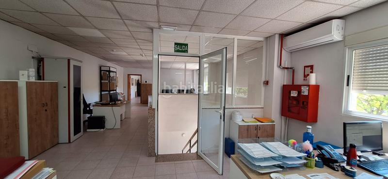Foto e8314f52-ca6b-4559-b191-56553dacd1e1. Bâtiment à usage industriel dans carrer séquia de favara 15 dans Picanya