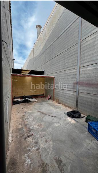 Foto 4c25c69b-99b1-4717-ad0f-2ac8308d11bb. Nau industrial a avenida de la marina 83 a Bonrepòs i Mirambell