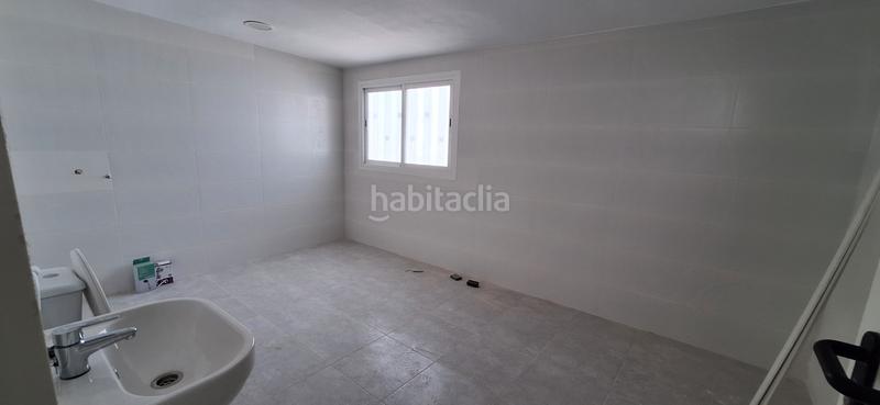 Foto ca072a45-ffa9-4c36-9c65-fe83a0b1fe19. Location bâtiment à usage industriel dans calle cuenca 31 dans Alaquàs