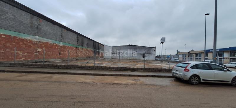 Foto a87c503f-a49b-49b2-bd7f-6c419c80864d. Lloguer solar industrial a calle alcalde josé puertes 30 a Alfafar