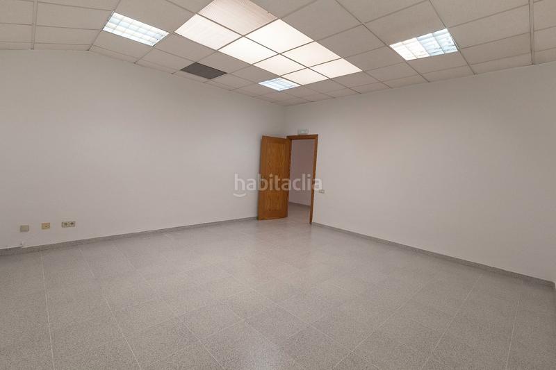 Foto 3d00f22e-87cc-4571-88b9-f1619b7af291. Nau industrial a Albal