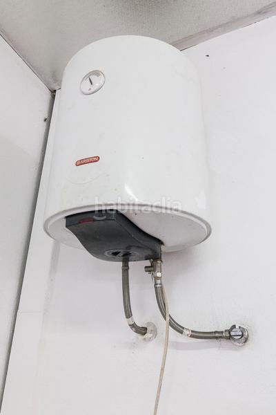 Foto c09919ea-55a7-494d-a822-30dc7b0a3ccb. Nau industrial a Albal