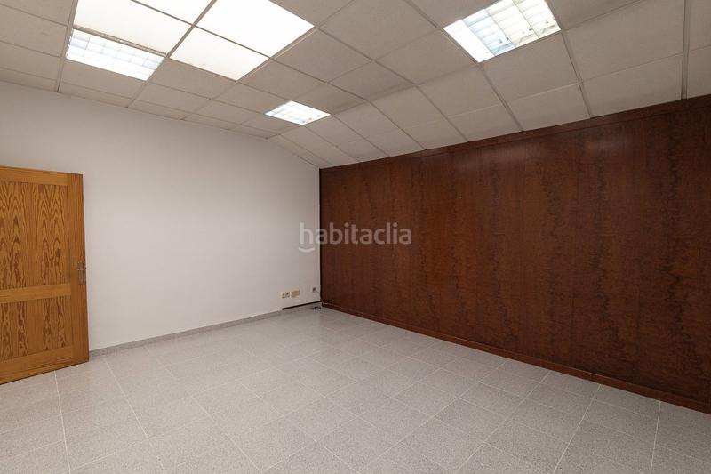 Foto e91b05ff-1507-4b90-bef1-9097248df2d0. Nau industrial a Albal