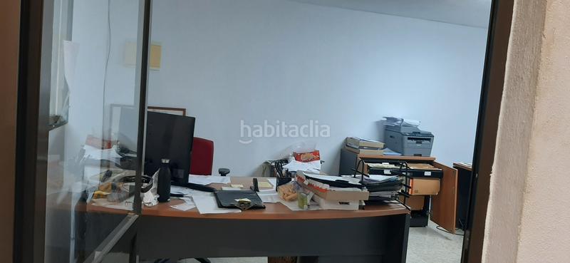 Foto ee6cc47b-a96f-493f-b582-3049d9ceba65. Rent industrial building in carrer sant martí 39 in Alaquàs