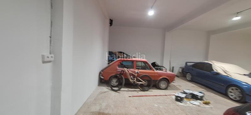 Foto 28c08a66-b96f-4c85-afea-12a54bf109a6. Location local commercial dans carrer doctor fleming 16 dans Manises