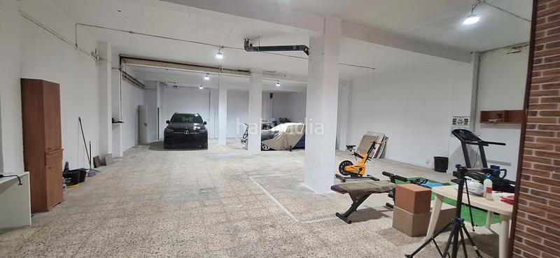 Foto 567b0531-8cd9-4e9e-bf5e-a8f9c4369aa4. Location local commercial dans carrer doctor fleming 16 dans Manises