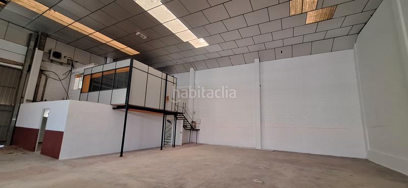 Foto a7f26ca8-4322-4e5b-abd9-cd96c97a9a83. Location bâtiment à usage industriel dans avenida faitanar 24 dans Picanya
