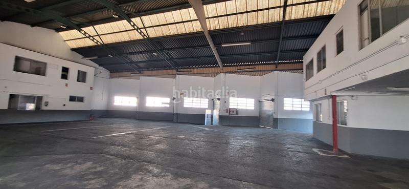 Foto 43c18bdf-ceea-4c47-b1a4-67d2c0e92a1b. Location bâtiment à usage industriel dans camino hondo rambleta 8c dans Xirivella