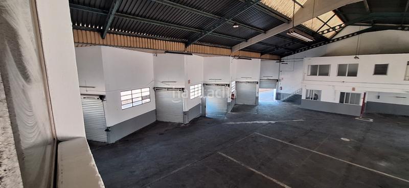 Foto be8a822c-2acf-4293-89ce-c0a79d9e7155. Location bâtiment à usage industriel dans camino hondo rambleta 8c dans Xirivella