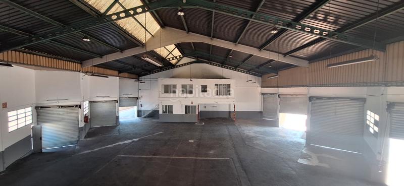 Foto 90761420-534a-4107-a88e-29019fbcc6a4. Rent industrial building in camino hondo rambleta 8c in Xirivella