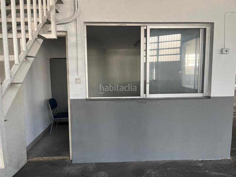Foto b5378bca-50f5-4eb3-b6d1-2f8d85b5ee12. Rent industrial building in camino hondo rambleta 8c in Xirivella